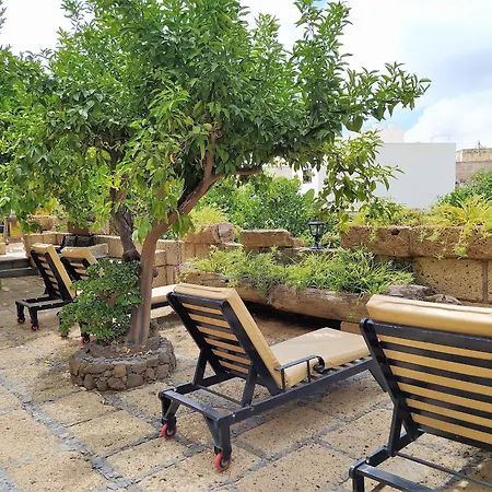 فندق Rural Senderos De Abona 3*