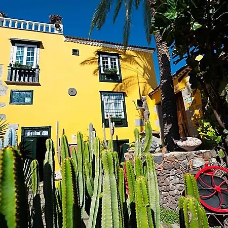 Hotel Rural Senderos De Abona 3*
