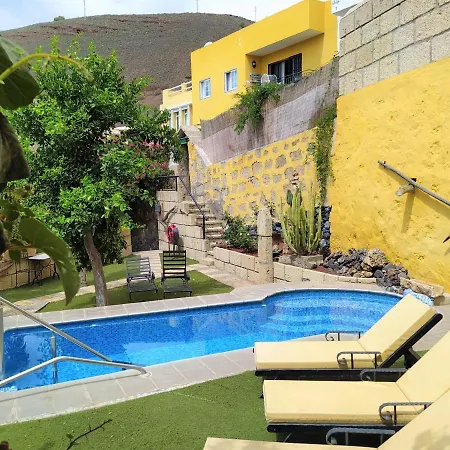 Rural Senderos De Abona מלון 3*